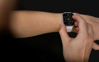 Comparing Battery Life: Apple Watch Series 8 vs. Apple Watch Ultra