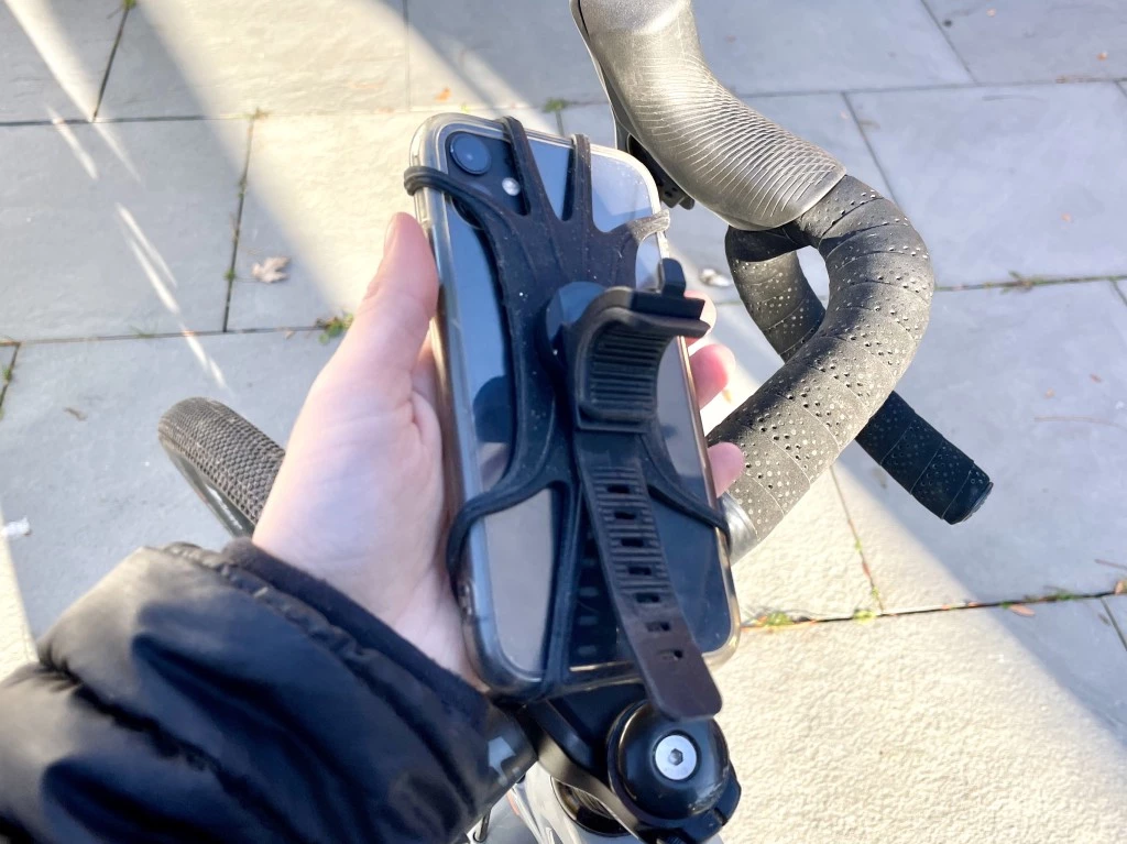 bike phone mount - the vup mount was the easiest and most intuitive to setup.