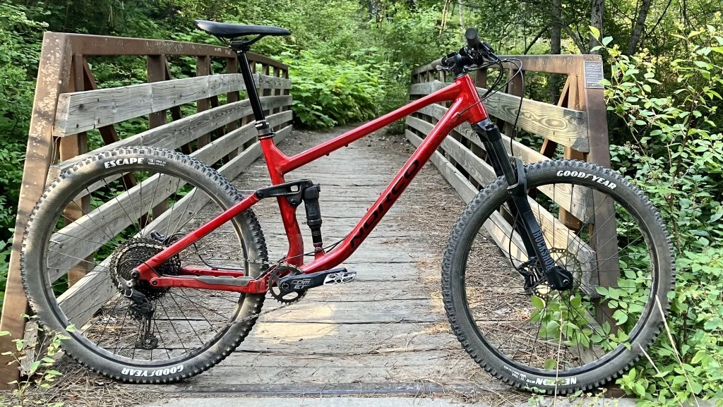 budget mountain bike - the norco fluid in all of its glory, this bike absolutely delivers...