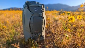 osprey sojourn shuttle 100l