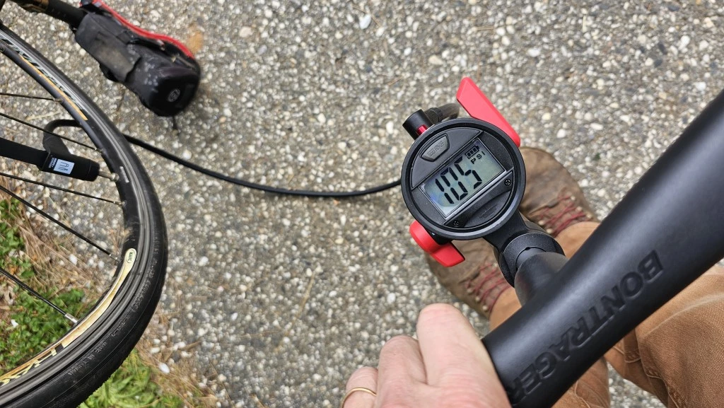 bike pump - the digital gauge on the bontrager tlr flash charger was found to be...