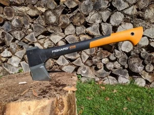 This Fiskars X11 delivers an impressive amount of power in a compact...